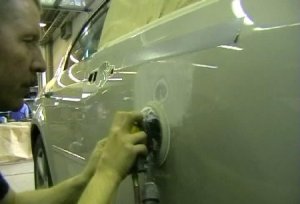 Покрас разных частей автомобиля Покрас разных частей автомобиля
